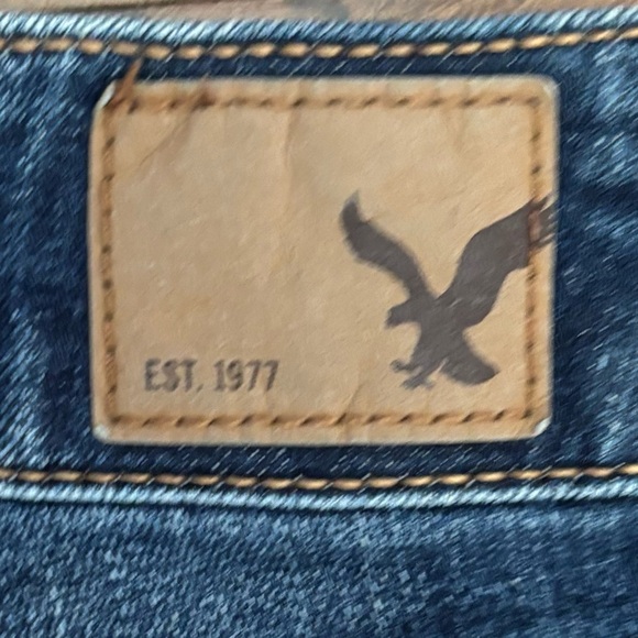 American Eagle Outfitters skinny denim jeans
Size 4 regular - Picture 7 of 7